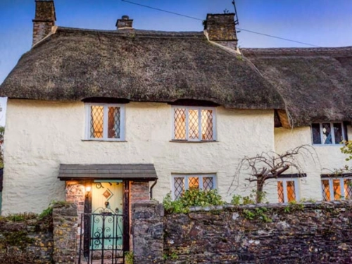 Hearthstone East Cottage, Brixham Image of Hearthstone East Cottage, Brixham